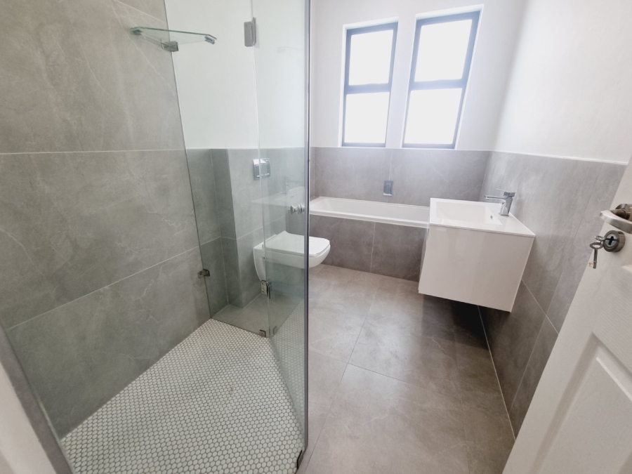 3 Bedroom Property for Sale in Sandown Western Cape